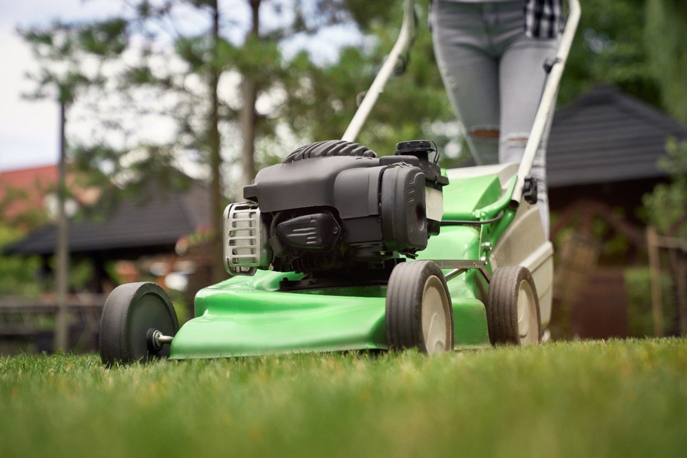 Lawn Mowing Machines